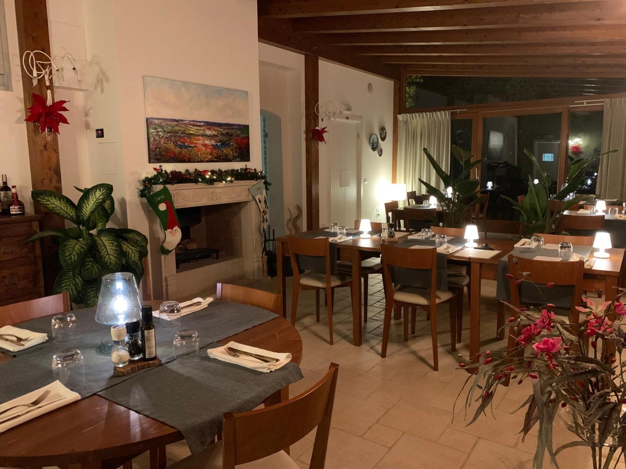 Gastronomic B&B Carlocarla Monte San Pietrangeli 외부 사진