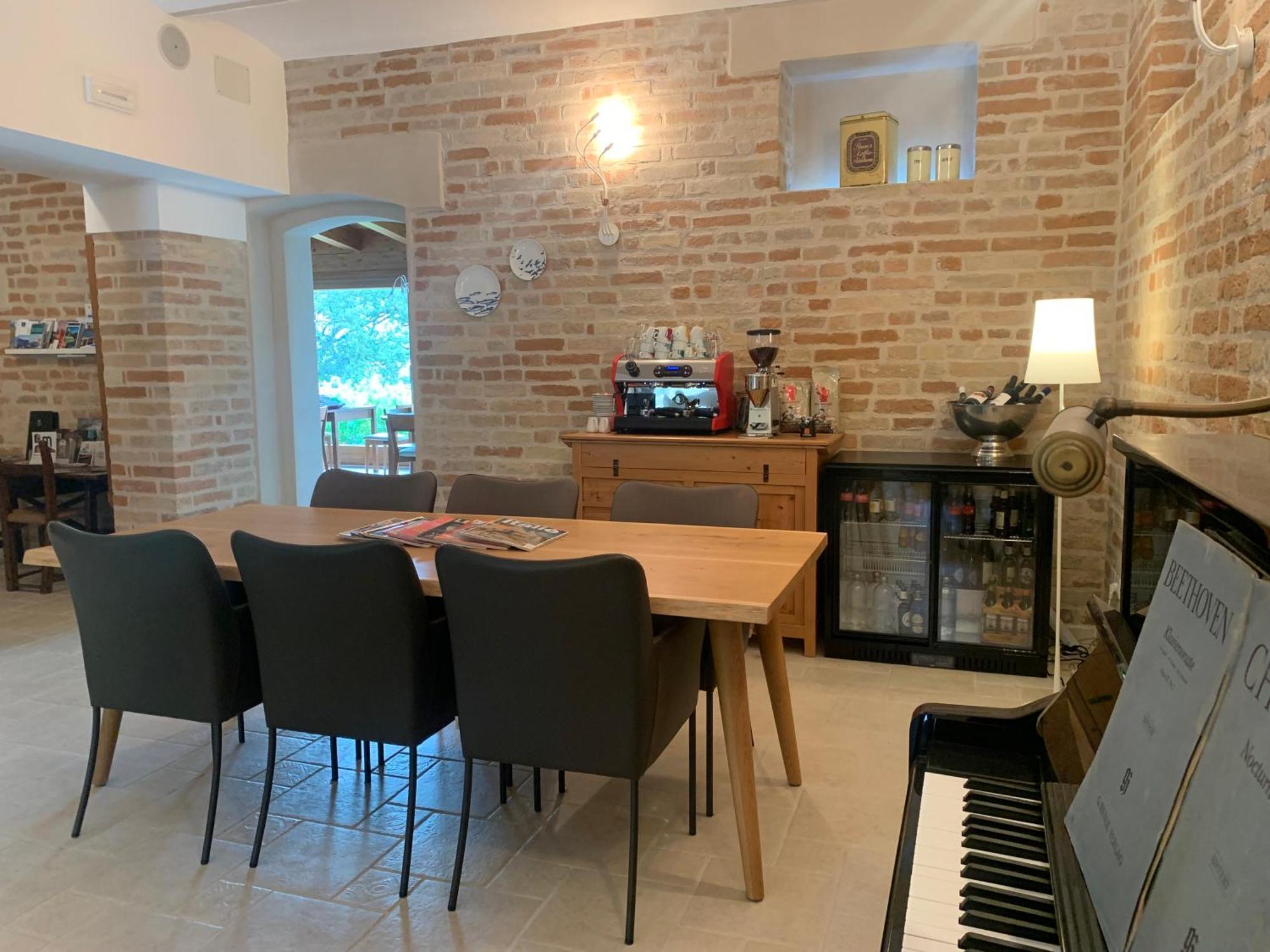 Gastronomic B&B Carlocarla Monte San Pietrangeli 외부 사진