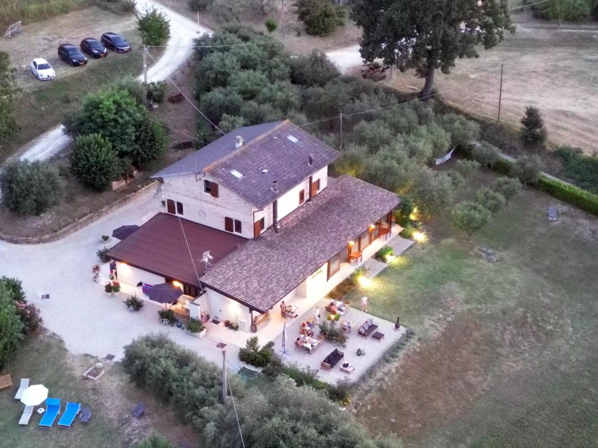 Gastronomic B&B Carlocarla Monte San Pietrangeli 외부 사진