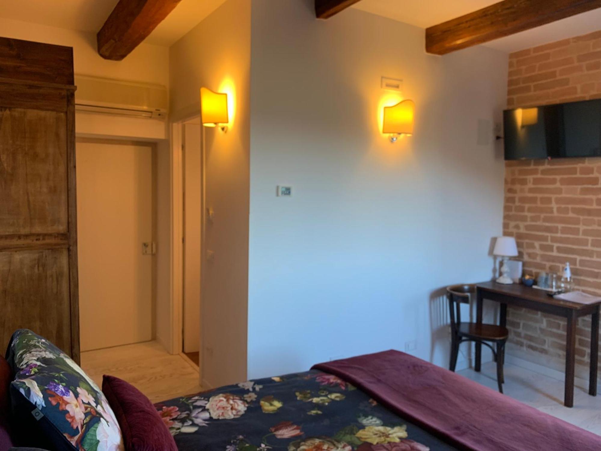 Gastronomic B&B Carlocarla Monte San Pietrangeli 외부 사진