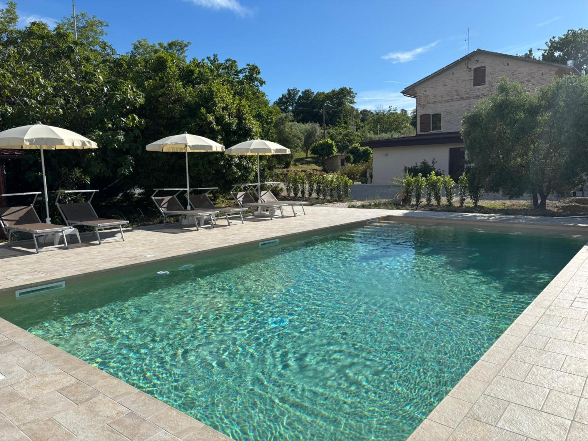 Gastronomic B&B Carlocarla Monte San Pietrangeli 외부 사진